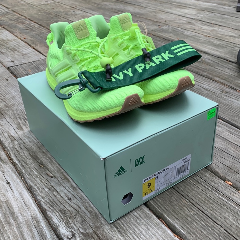 Size 9 Ivy Park Ultra Boost OG. New with tags.
